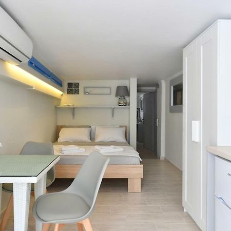 Anema1 Studio In The Heart Of Naousa Apartment Екстериор снимка